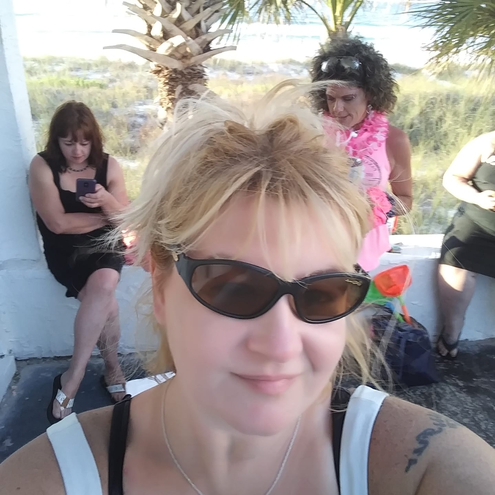 Meet your Posher, May